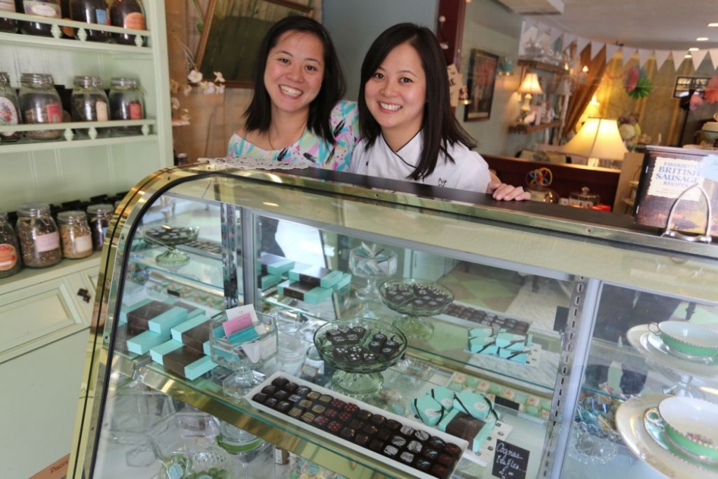 Susan Lieu, left, with her sister Wendy of Socola Chocolatier. Photo courtesy of Socola Chocolatier.